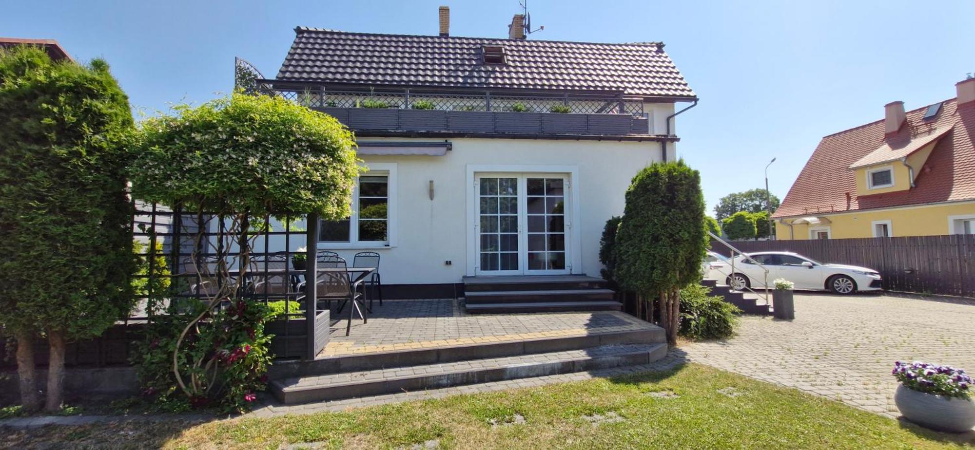 Villa Stratus กดัญสก์ ภายนอก รูปภาพ