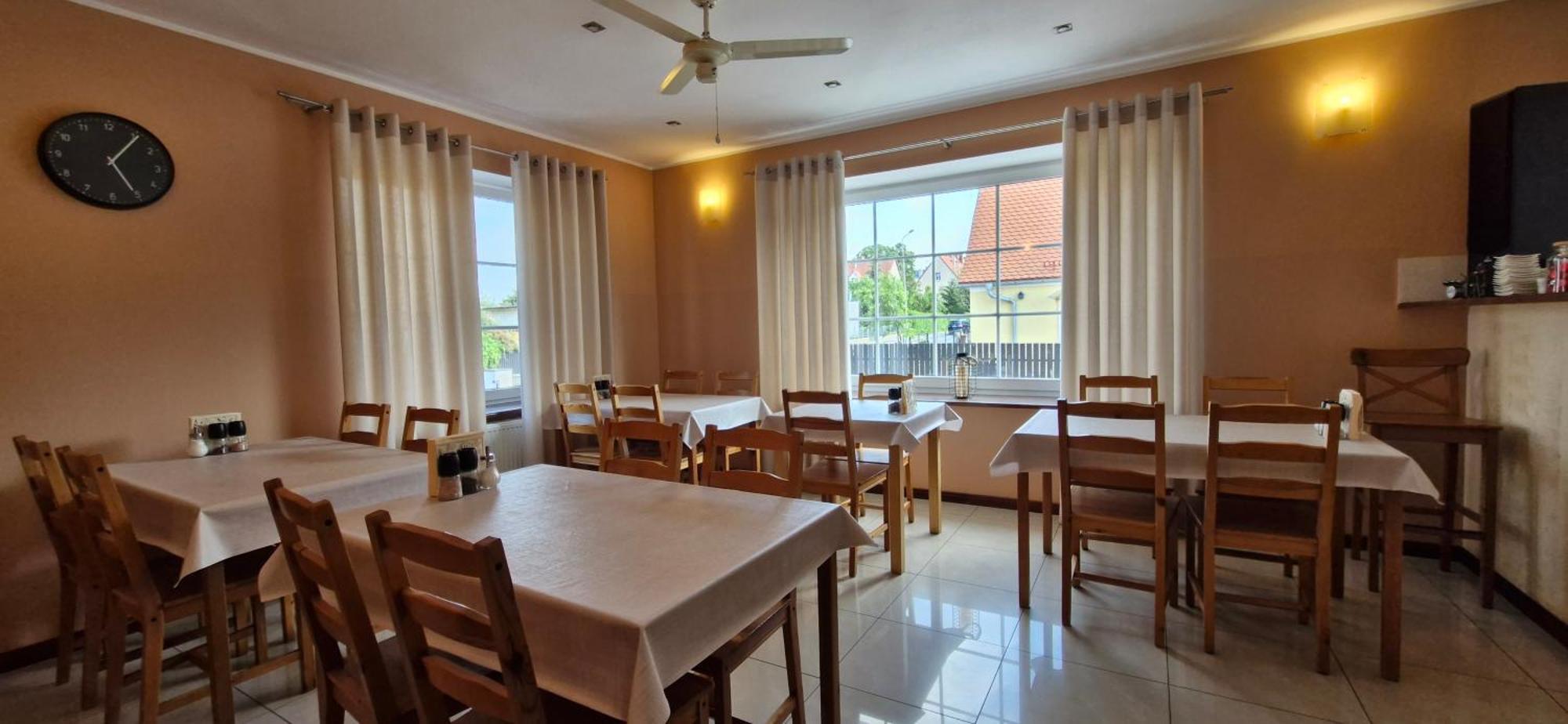 Villa Stratus กดัญสก์ ภายนอก รูปภาพ