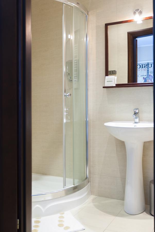 Villa Stratus กดัญสก์ ภายนอก รูปภาพ